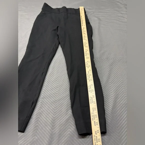 SPANX Women’s Capris 22” Black Pants Size XS - Picture 6 of 6
